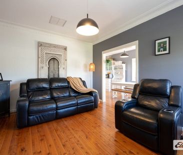 Three Bedroom Home - Photo 2