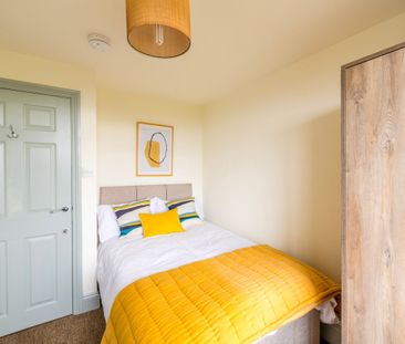 Double Bedroom with Huge Garden - Photo 5