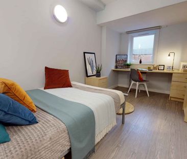 Silver En Suite - Photo 6