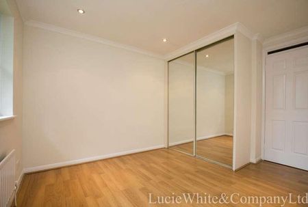 Meudon Court, Surbiton, KT6 - Photo 5