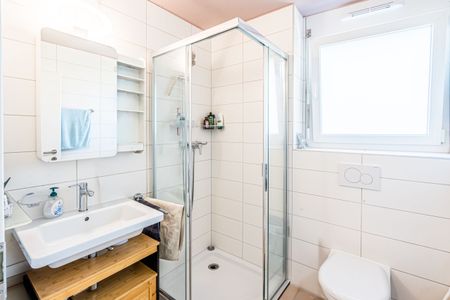 Superb 2.5-room apartment with private balcony - Photo 5