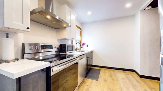 For Lease - 452 Hurontario Street, Collingwood, Ontario - Photo 1