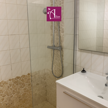 Location Appartement 2 pièces 53m² LE GOSIER 97190 - Photo 5