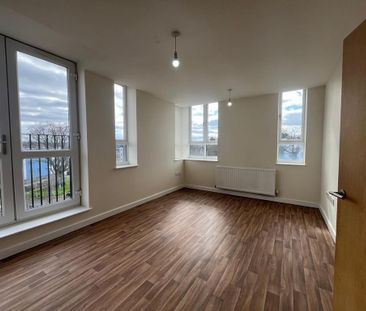 2 bedroom flat to rent - Photo 6