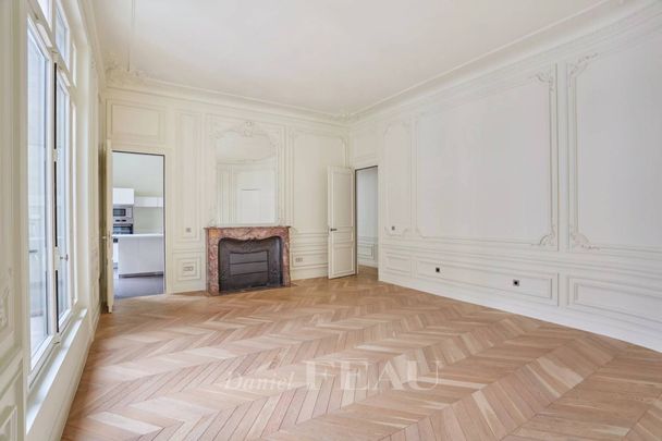 Location appartement, Paris 16ème (75016), 5 pièces, 192 m², ref 86442403 - Photo 1