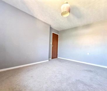 2 bedroom semi-detached house to rent - Photo 2