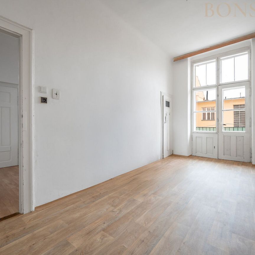 Pronájem bytu 1+1 48 m² - Photo 1