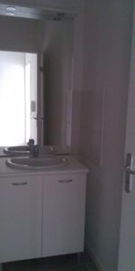 Location Appartement 2 pièces 41m² LA CHAPELLE SUR ERDRE 44240 - Photo 4