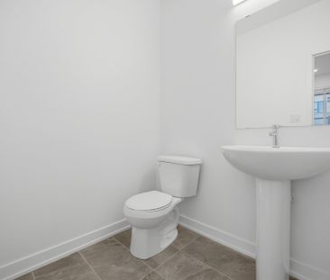 For Lease - 3166 Lotus Common, Burlington, Ontario - Photo 4