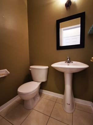 For Lease - 16 Vecchia Street, Markham, Ontario - Photo 1