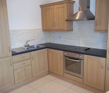 496 Antrim Road Flat 3, Apartment 3, Belfast, BT15 5GF - Photo 2