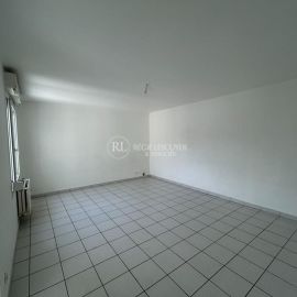 Appartement 1 pièce 35 m² - Photo 1