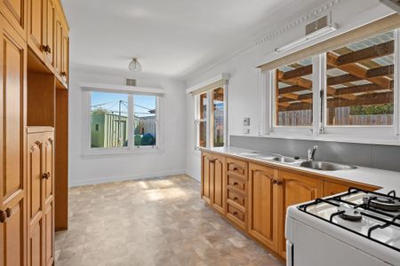 Well-presented 3-bedroom home In Summerhill - Photo 2