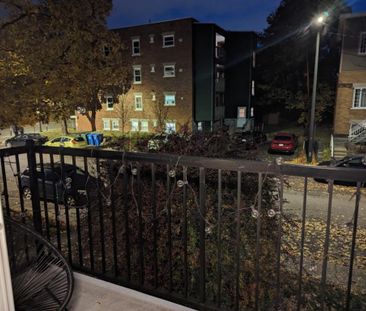 Très beau 4 1/2 rénové à proximité du Cégep de Limoilou. - Photo 3