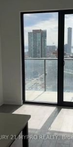 47 Mutual Street #1701 - Photo 3