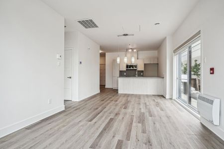 Appartement à louer - Laval (Chomedey) (Place Renaud) - Photo 5