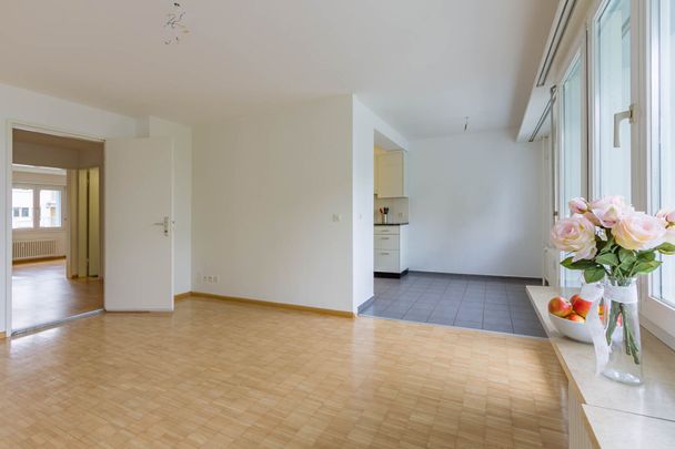 Your new home in a central location! - Photo 1