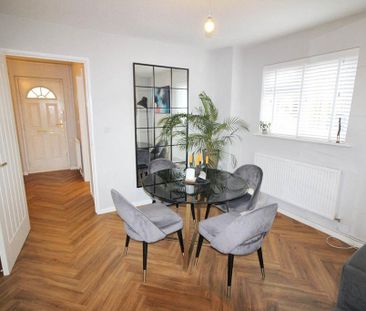 2 bedroom detached house to rent - Photo 2