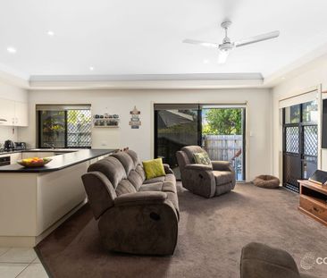 RENOVATED MODERN DUPLEX HOME IN EXCELLENT LOCATION - Photo 1