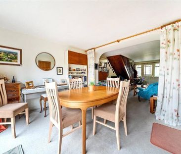 3 bedroom terraced house to rent - Photo 4