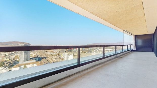 Expect a trendy apartment with a dream view - Photo 1