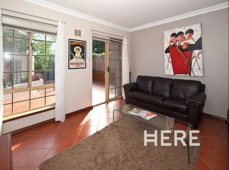 5/17 Kinsella Street, Joondanna WA 6060 - Photo 2