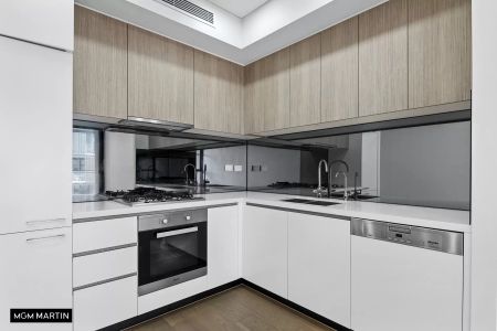 MGM MARTIN – UNFURNISHED TWO BEDROOM PLUS STUDY APARTMENT - Photo 3