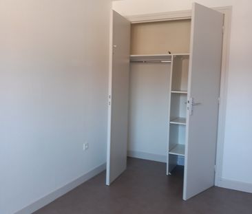 Location Appartement 4 pièces 74m² MARMANDE 47200 - Photo 3