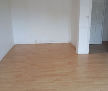 Location Appartement 2 pièces 58m² - Photo 5