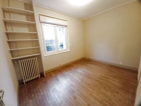 Location Appartement 3 pièces 75m² ST LO 50000 - Photo 2