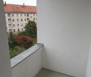 WG-geeignete 3-Zi.-Wohnung Nähe Bhf. Neustadt - Photo 3
