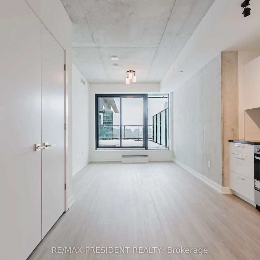 284 King Street E #903 - Photo 1