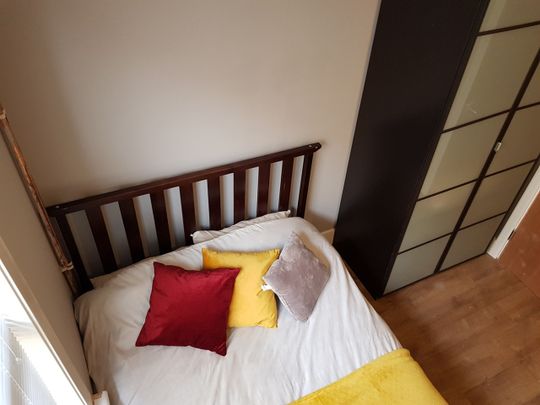 Room in a Shared House, Leagrave Road, LU4 - Photo 1