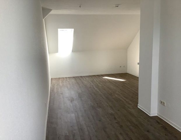 Frisch sanierte Vierraumwohnung über den Dächern von Leipzig - Photo 1
