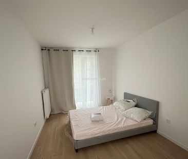 Location - appartement - 61.49 m² - 3 Pièces - Photo 5