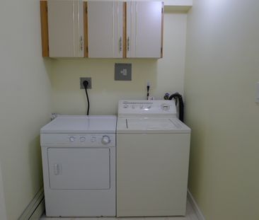 1-br Suite – 4050 Mcgill Street, Burnaby V5c 1m5 - Photo 6