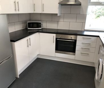 Room in a Shared House, Slade Road, B23 - Photo 6
