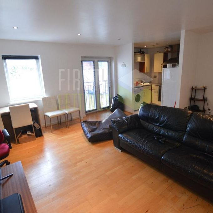 2 bedroom apartment to rent - Photo 1