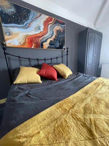 2 bedroom house share to rent - Photo 2