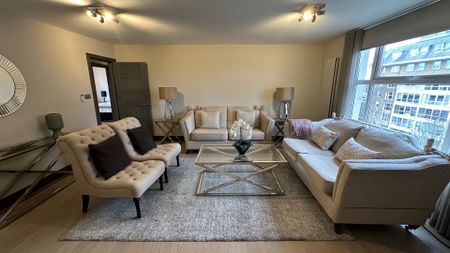 St. Johns Wood Park, St Johns Wood, NW8 6NL, London - Photo 2