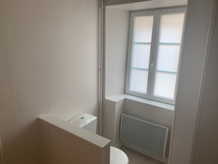APPARTEMENT T1 A LOUER - Photo 3