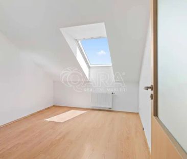 Pronájem podkrovního bytu 3+KK, ul. Elišky Přemyslovny, Praha - Zbr... - Photo 6
