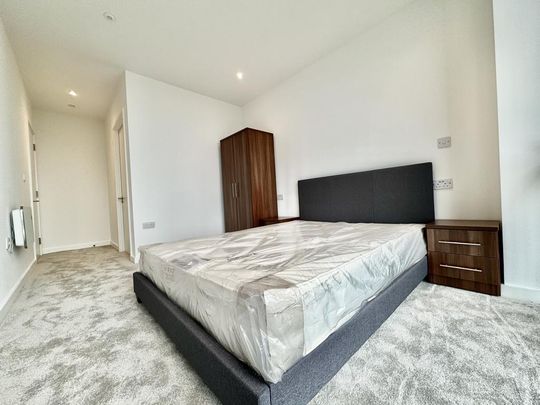 2 bedroom penthouse to rent - Photo 1