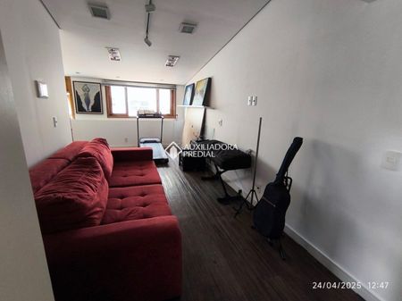 Sobrado com 6 quartos e 265m² para alugar em Dermarchi, São Bernardo do Campo. - Foto 3