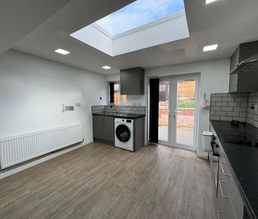 2 bedroom house to rent - Photo 4