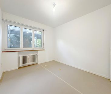 Ihre neue Wohlfühloase - frisch saniert und zentral gelegen! - Photo 2