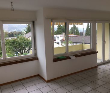 Gemütliche und lichtdurchflutet mit Balkon im ruhigen Schorenquarti... - Photo 4