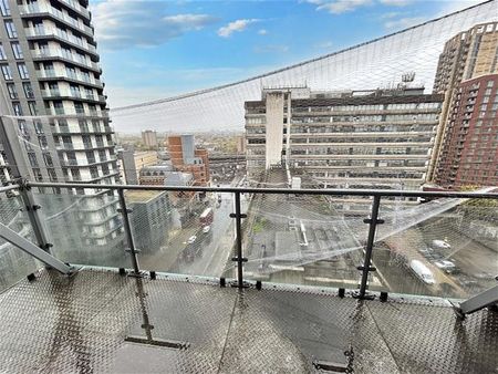 1 bedroom flat to rent - Photo 3