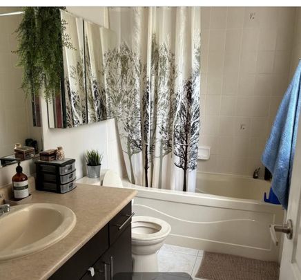 For Lease - 856 Herman Way, Milton, Ontario - Photo 1