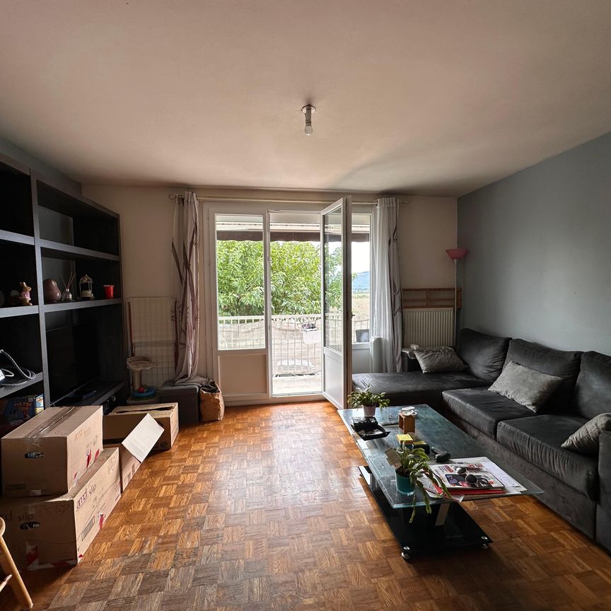 Location Appartement 4 pièces 75m² ETOILE SUR RHONE 26800 - Photo 1